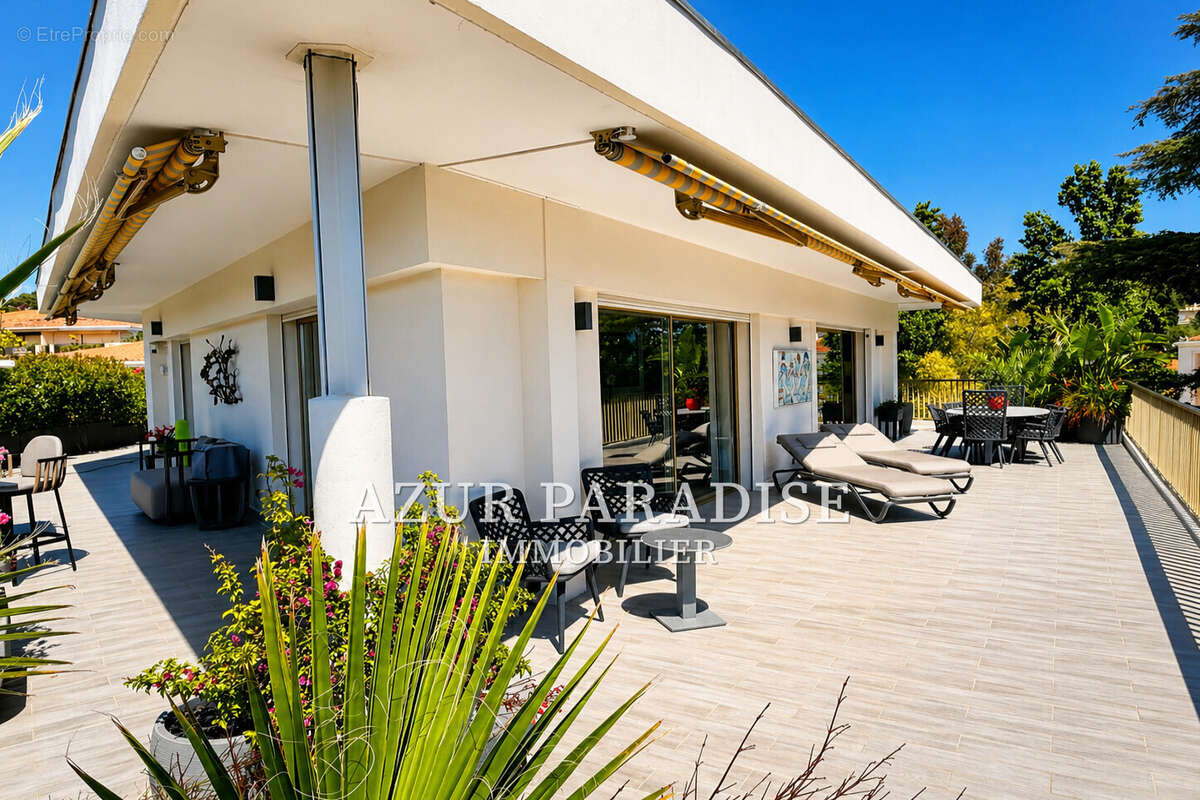 Appartement à CANNES