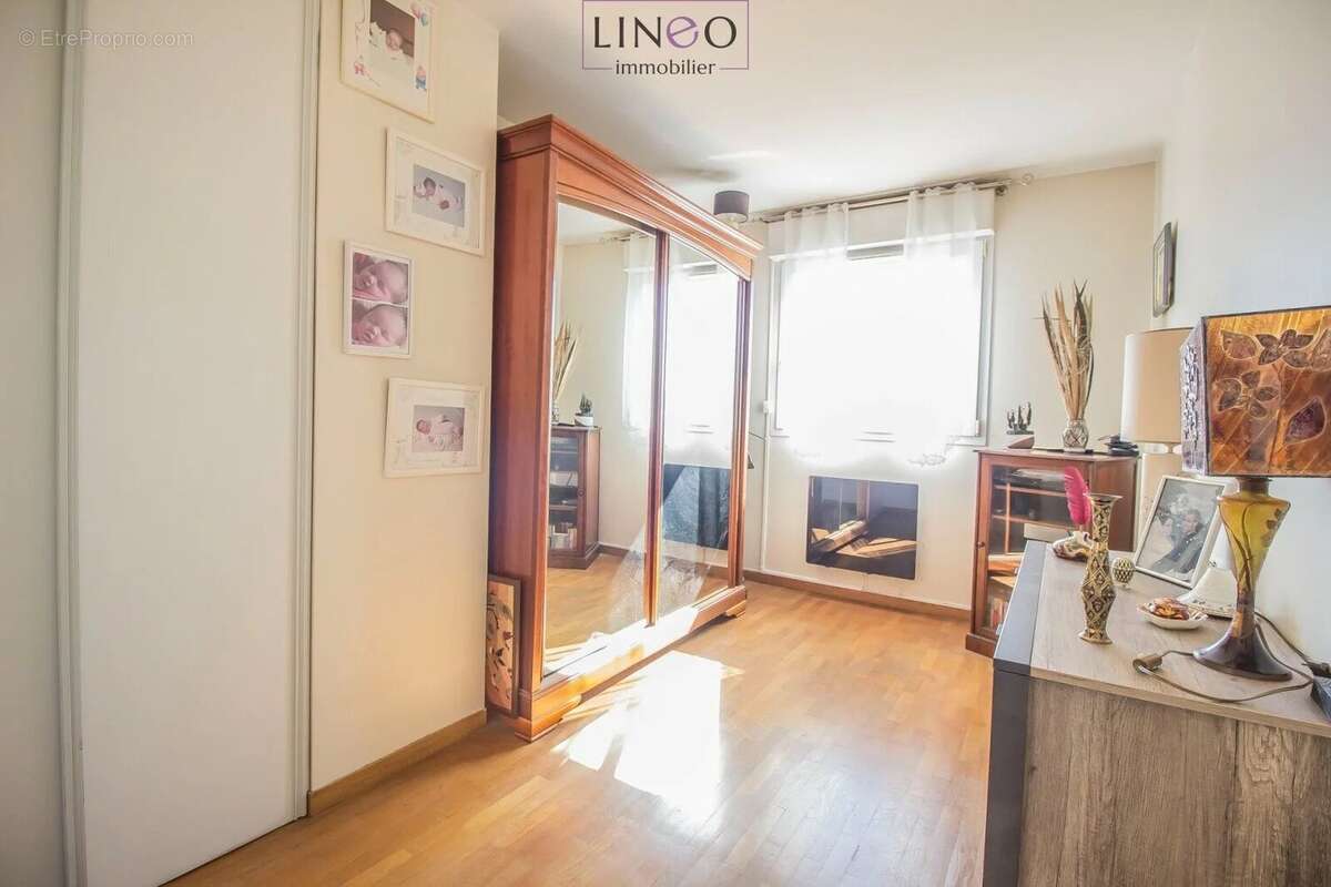 Appartement à CHOISY-LE-ROI