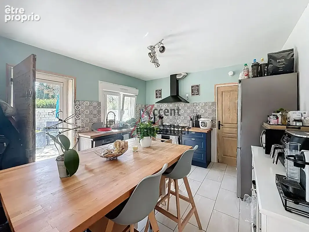 La Crau de Châteaurenard : Partie de Mas en campagne sur 712 m² de terrain. - photo 5
