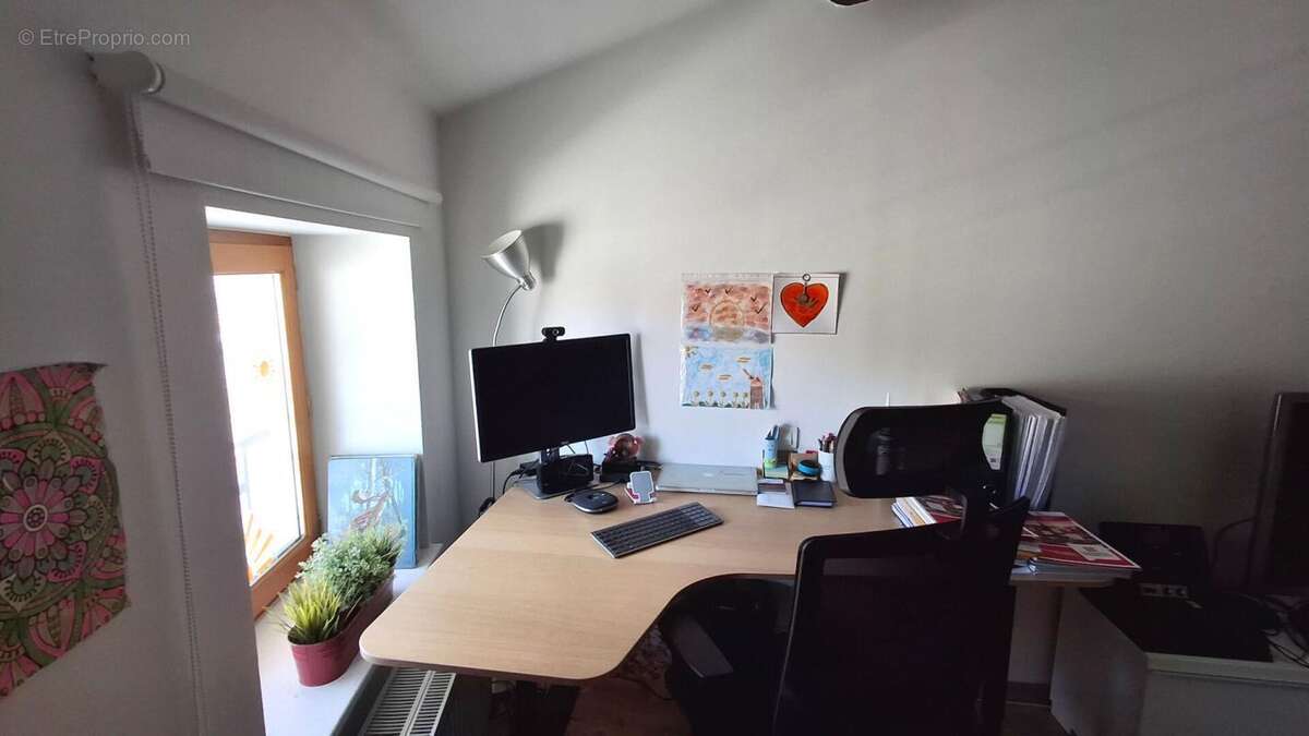Duplex  climatise t4 terrasse  plein centre brignais - photo 12
