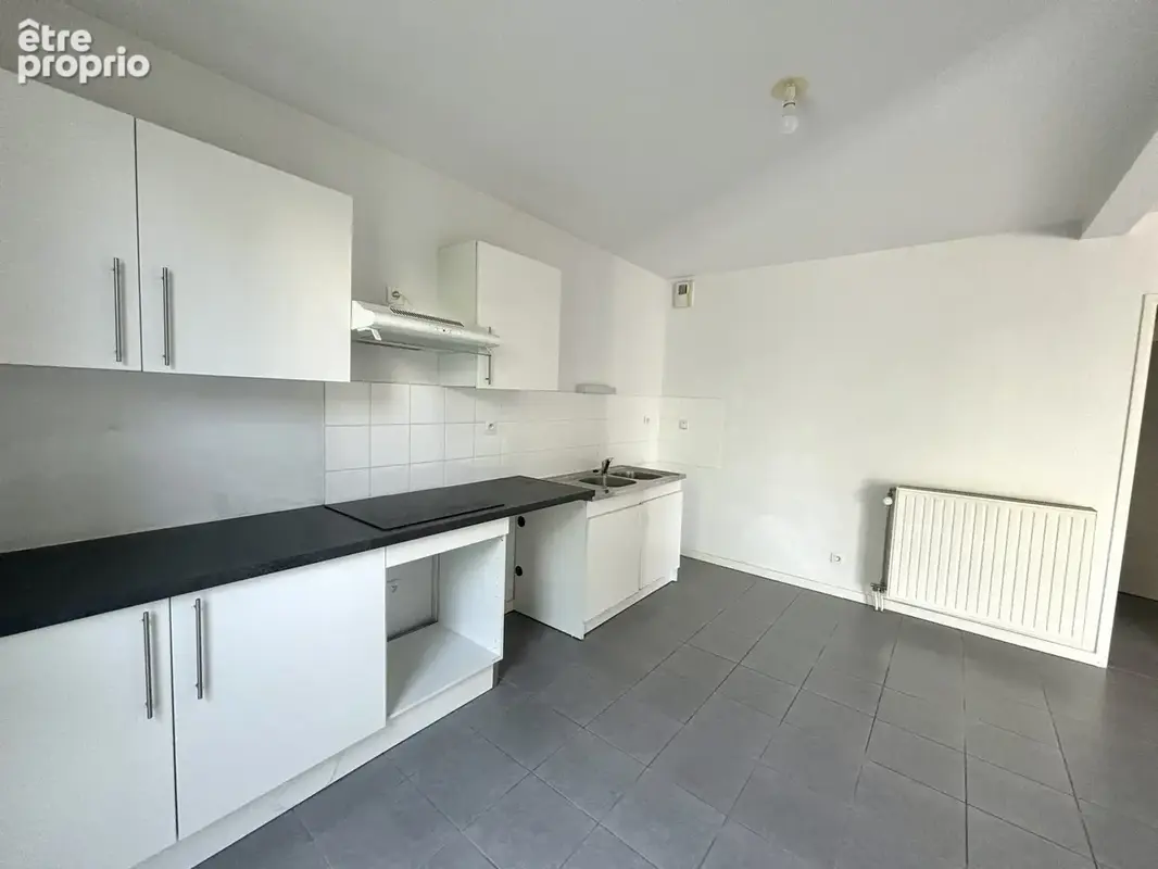 Appartement 5 pièces 94 m² à vendre à Saint-Orens-De-Gameville (31650) - photo 2