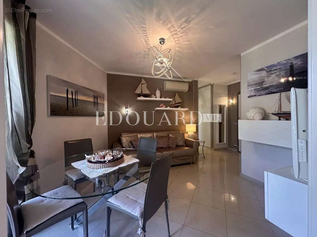 Appartement à MENTON