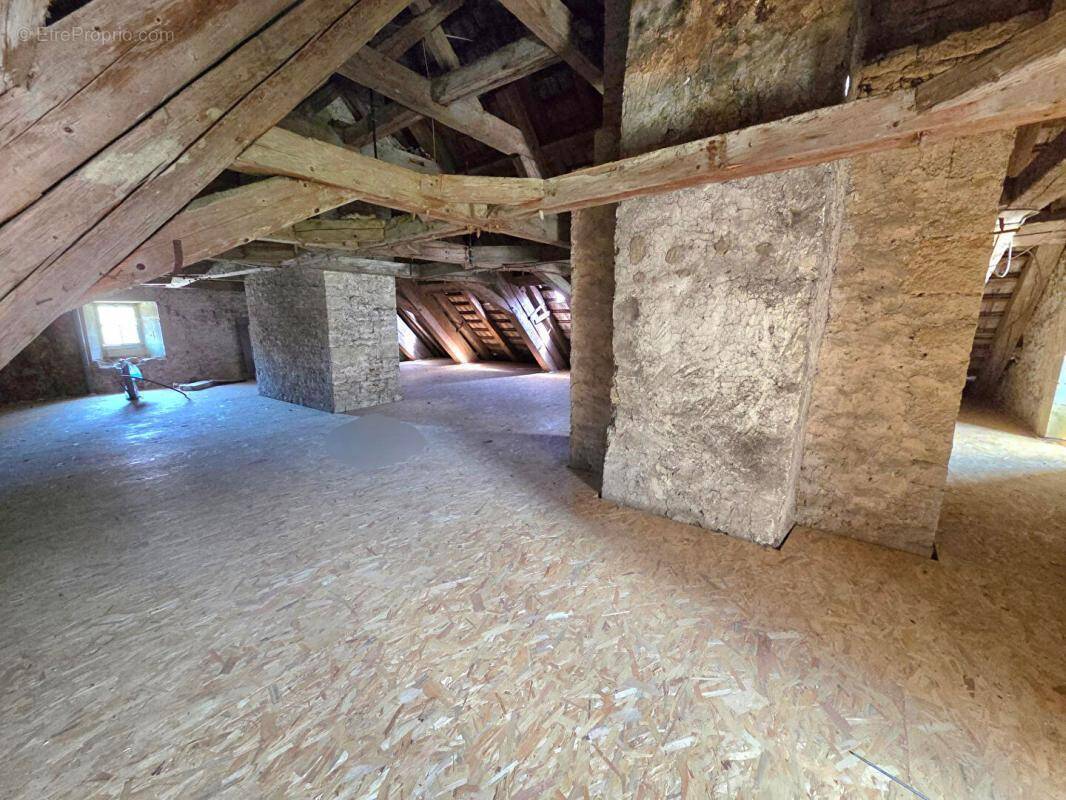 Appartement à MAICHE