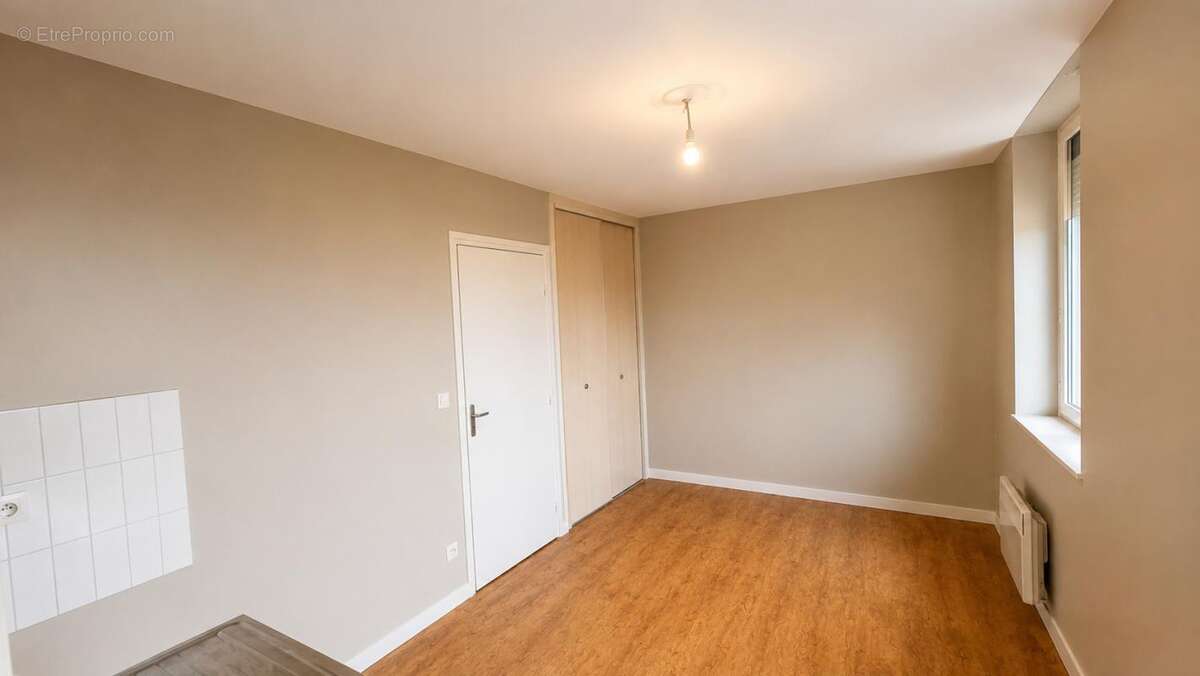 Pour investisseurs !! appartement 57 m² .t2 possibilité t3 –.hyper centre tourcoing . 69 800 € fai – rentabilité jusqu’à 14 % - photo 11