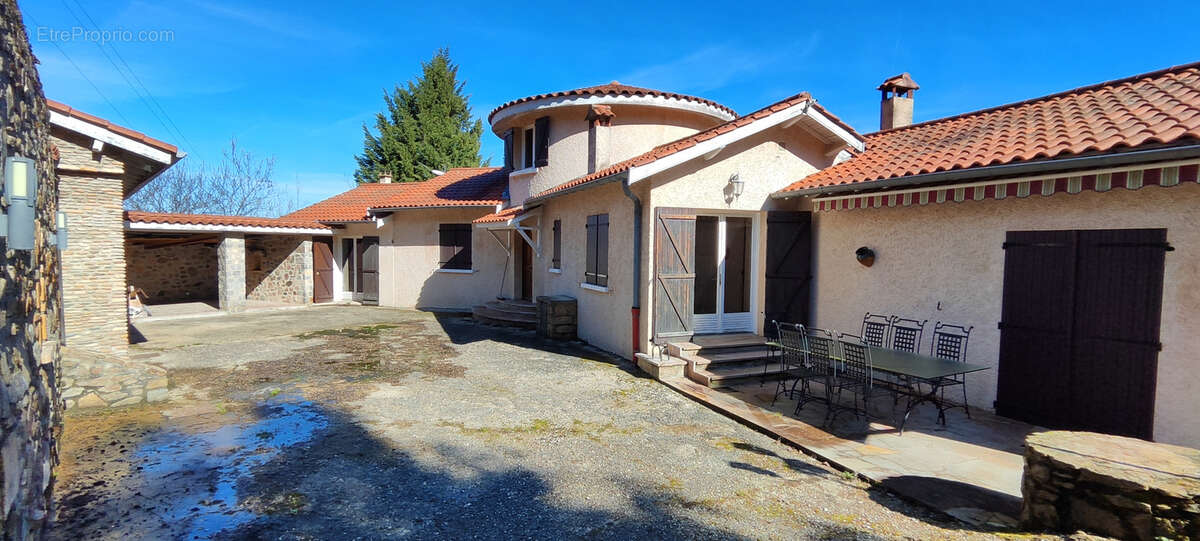 Maison à SAINTE-FOY-L'ARGENTIERE