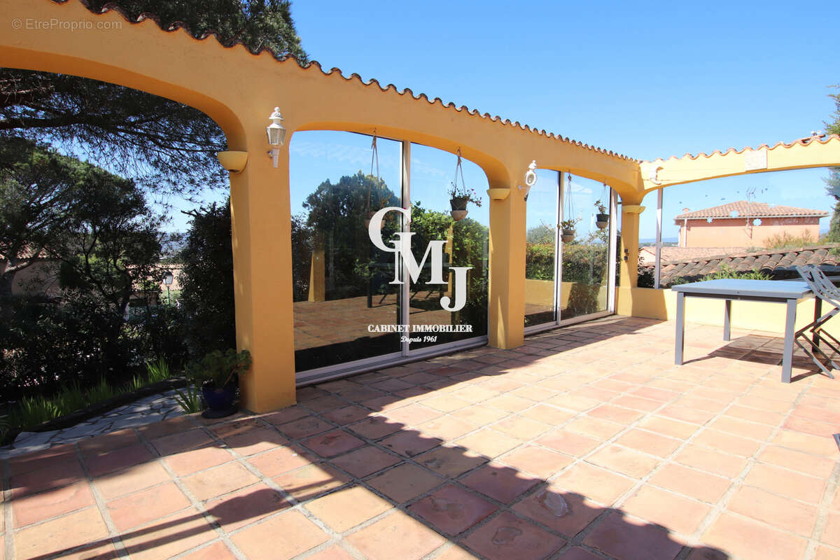 Maison à FREJUS