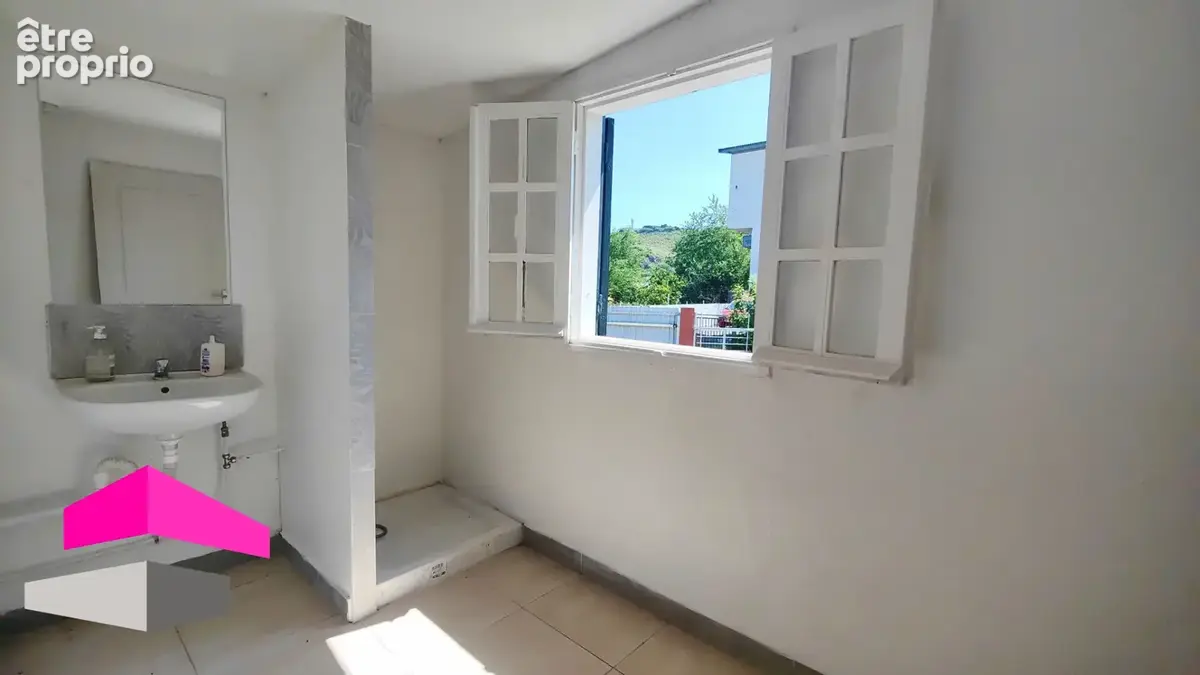 Villa saint gilles les-bains - photo 3