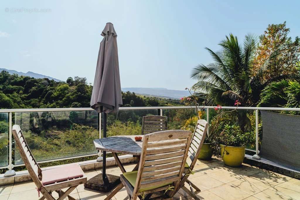 Maison à L&#039;ETANG-SALE