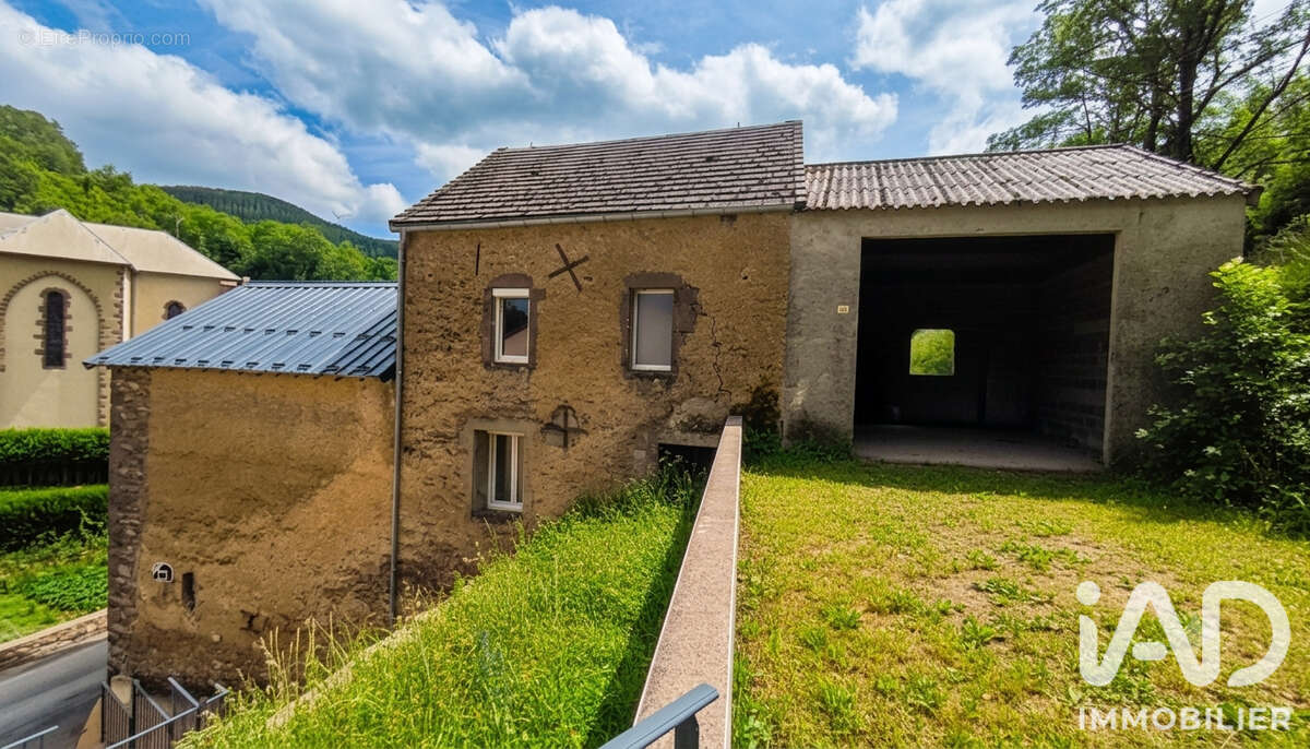 Maison 180 m² à Peux-Et-Couffouleux  - photo 3