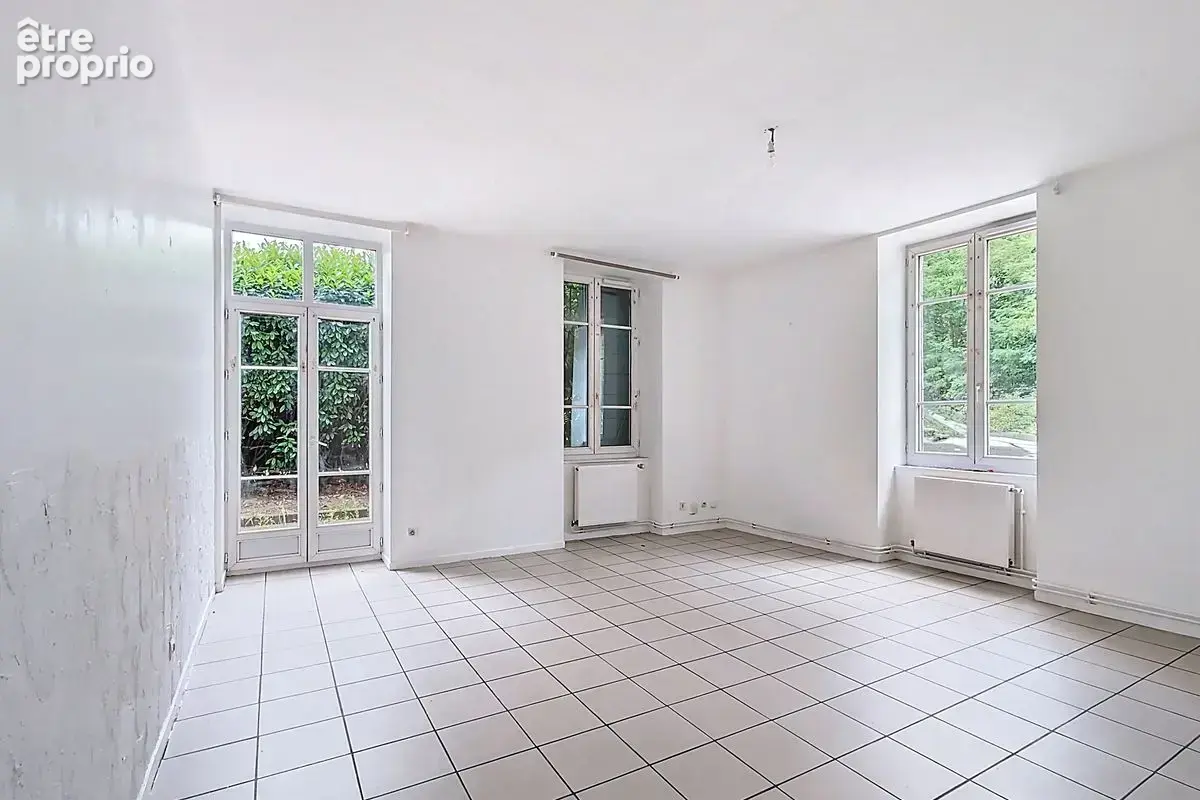 Appartement T2 Sain-Bel - photo 2