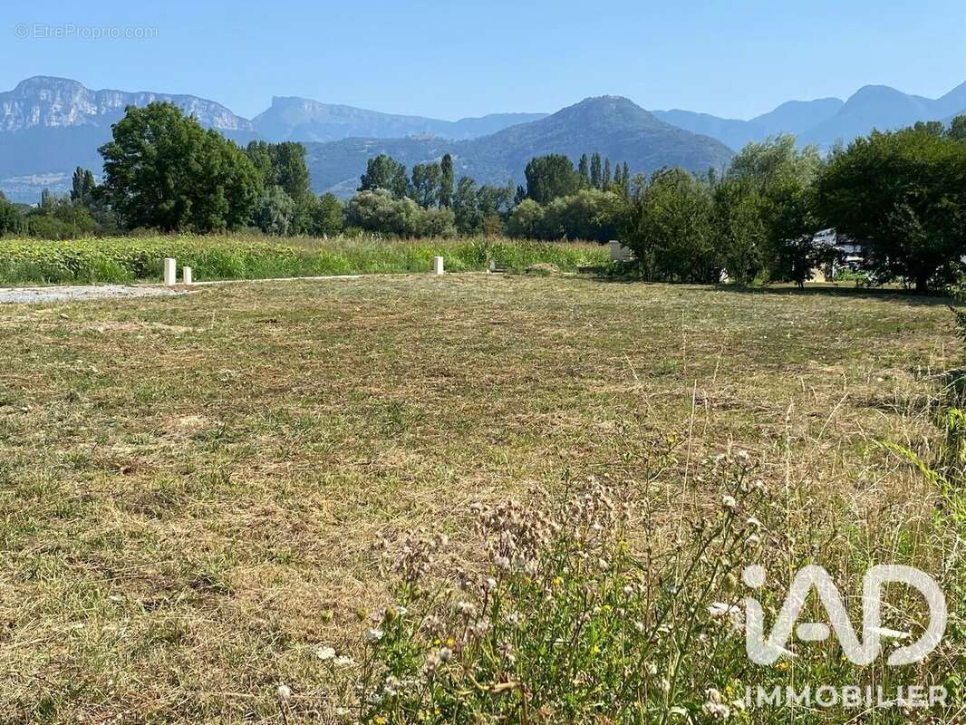 Terrain 807 m² à Apremont  - photo 3