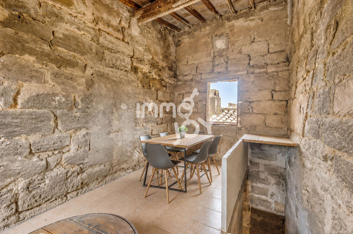 Pézenas Centre Historique   Authentique maison en pierre avec garage, terrasse et deux logements de charme - photo 10