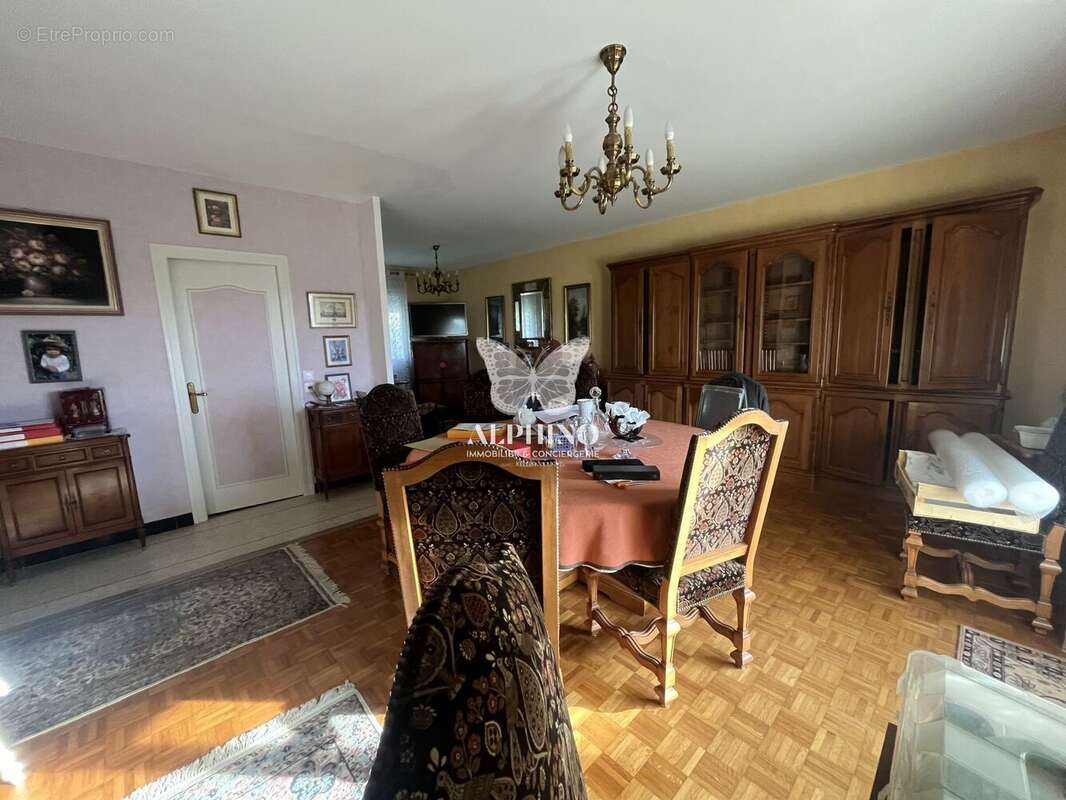 Maison à SAINT-JUNIEN