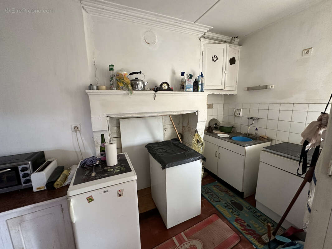 Maison à BAZAC
