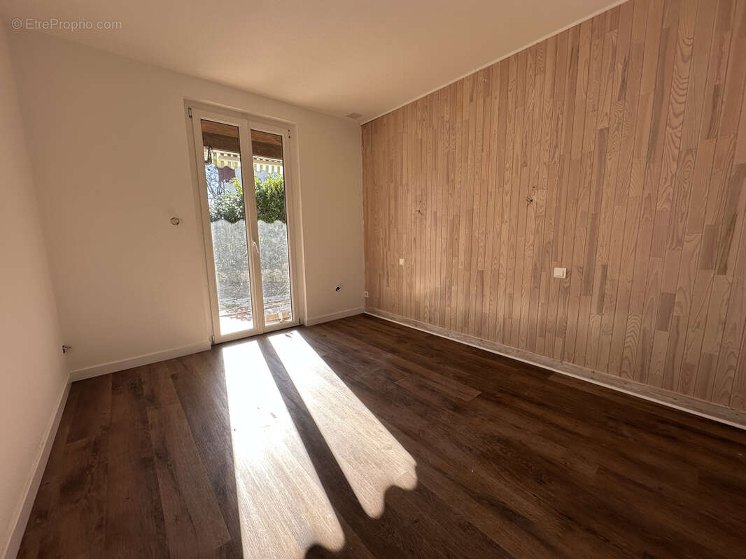 Appartement à MONFLANQUIN