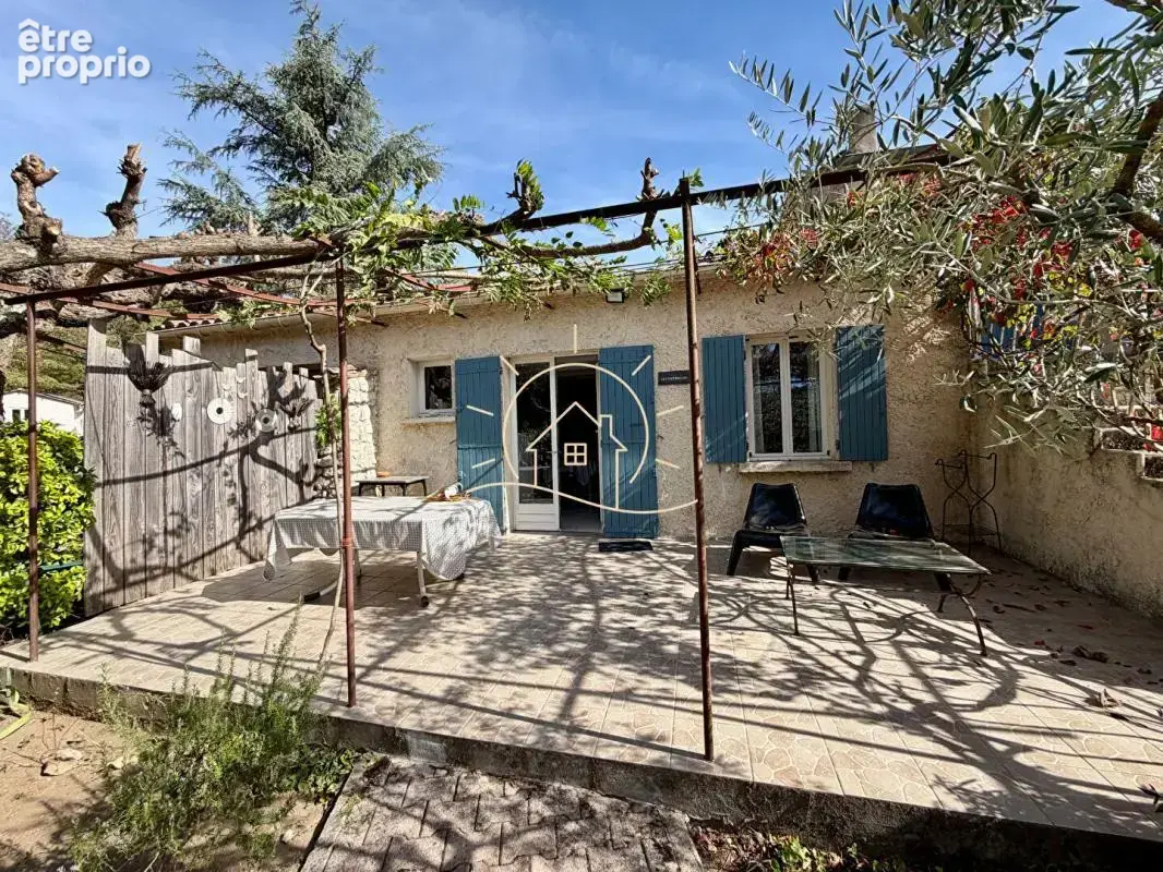Mas en pierres avec piscine et 2 000 m² de terrain à Gagnières - photo 3