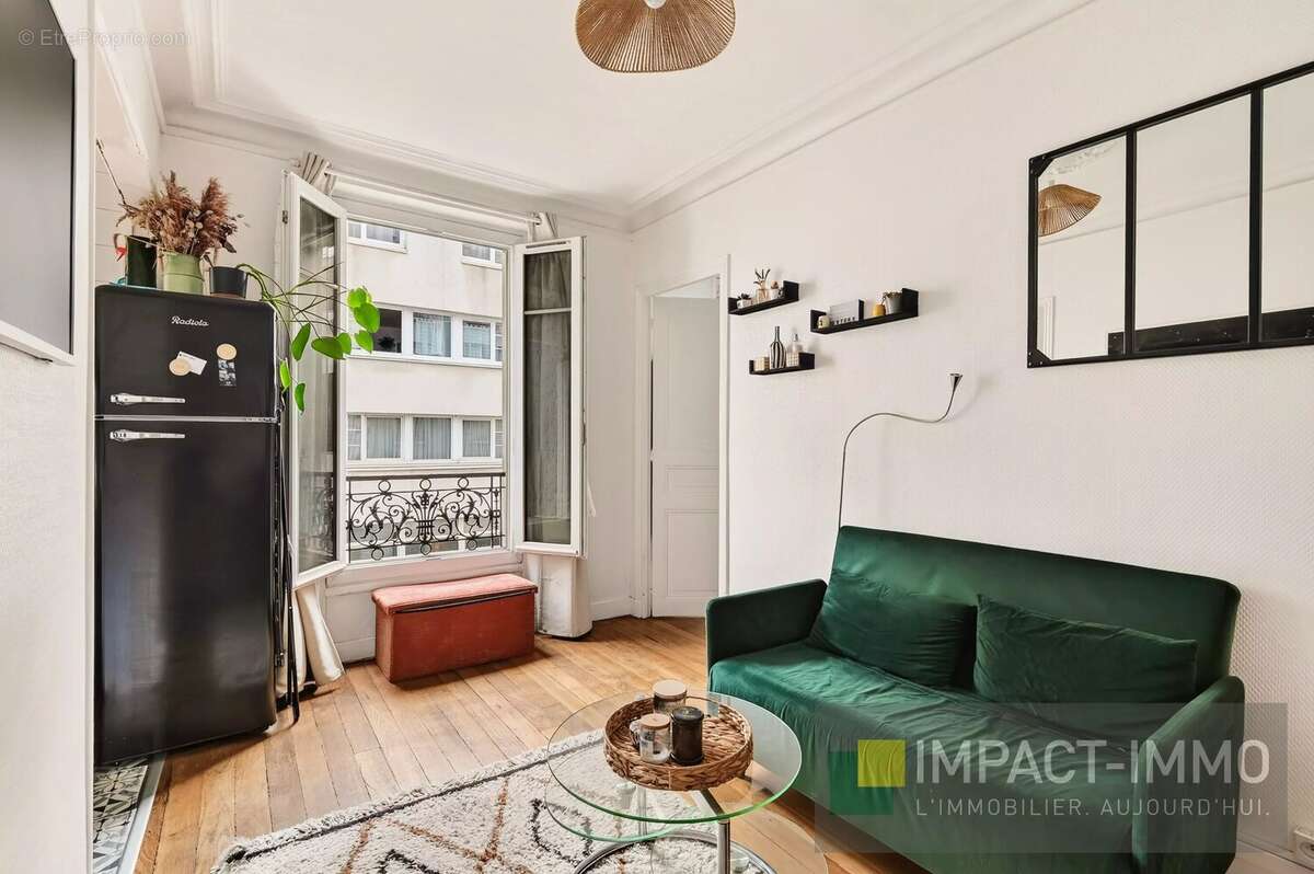 Appartement à PARIS-18E