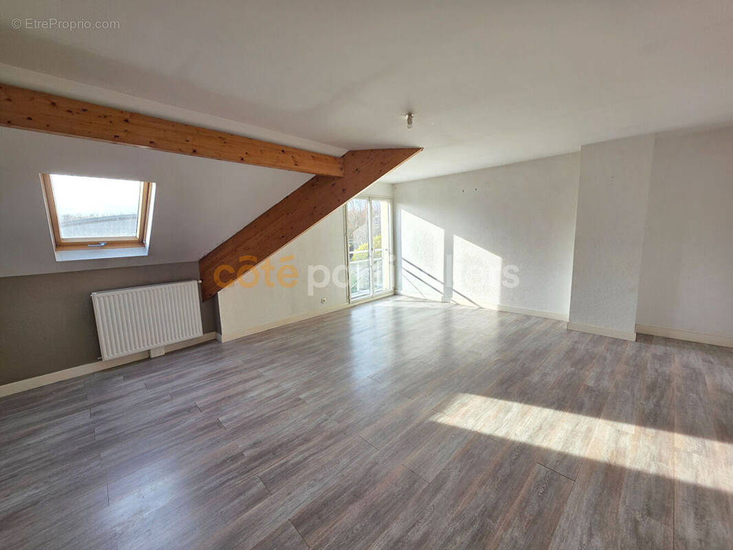Appartement à SENS