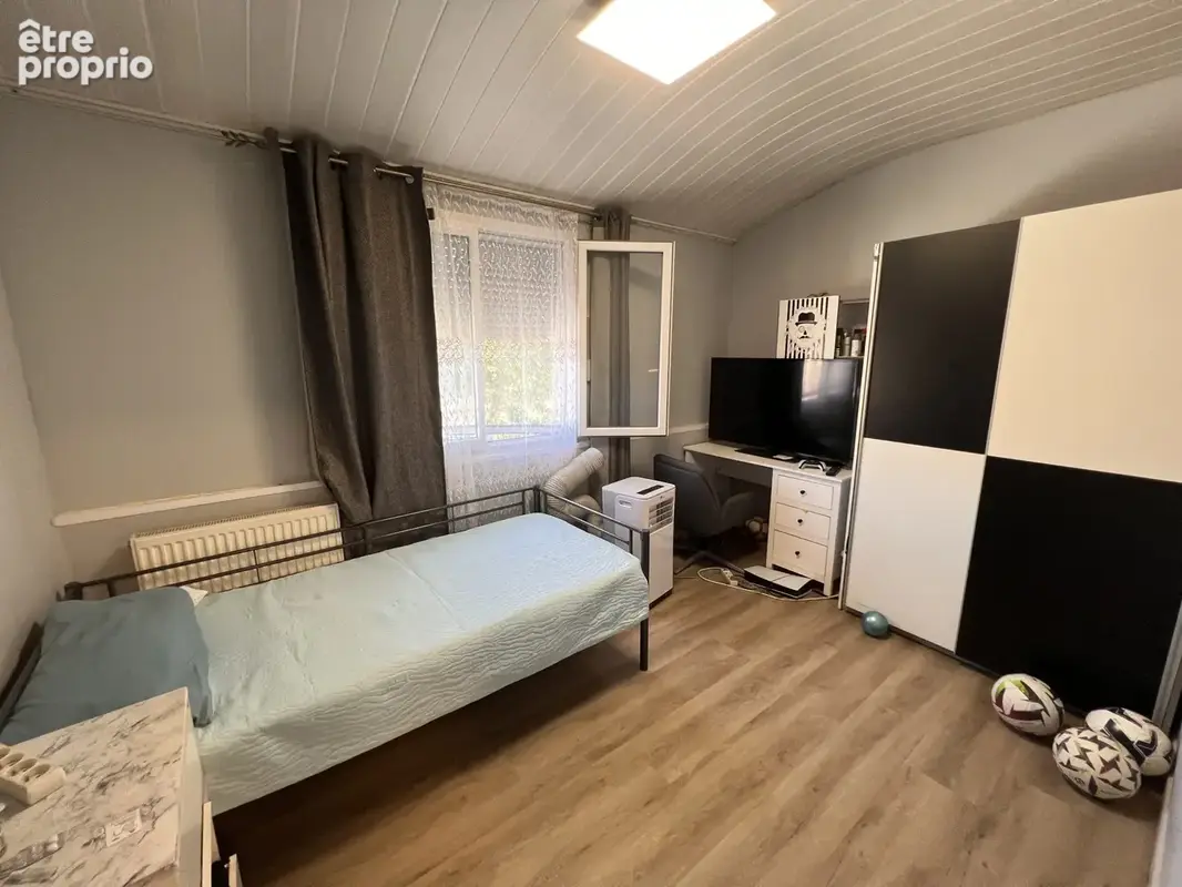 À Valence Est, maison avec 4 chambres - photo 7