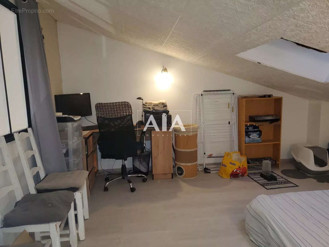 Maison de Village Proche de Civray - photo 12