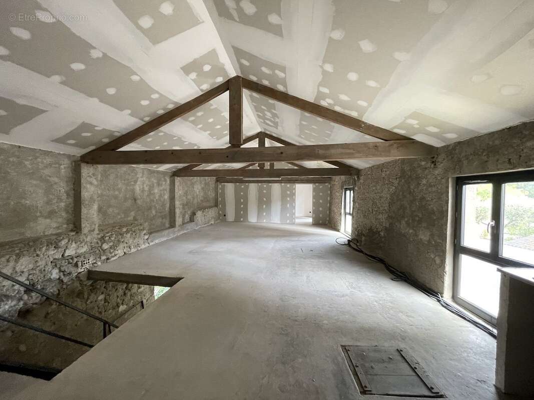 Maison à SAUVIAN