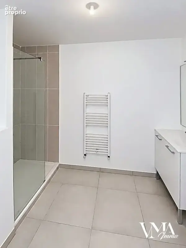 Dardilly centre , T2 de 51 m2 avec loggia - photo 6