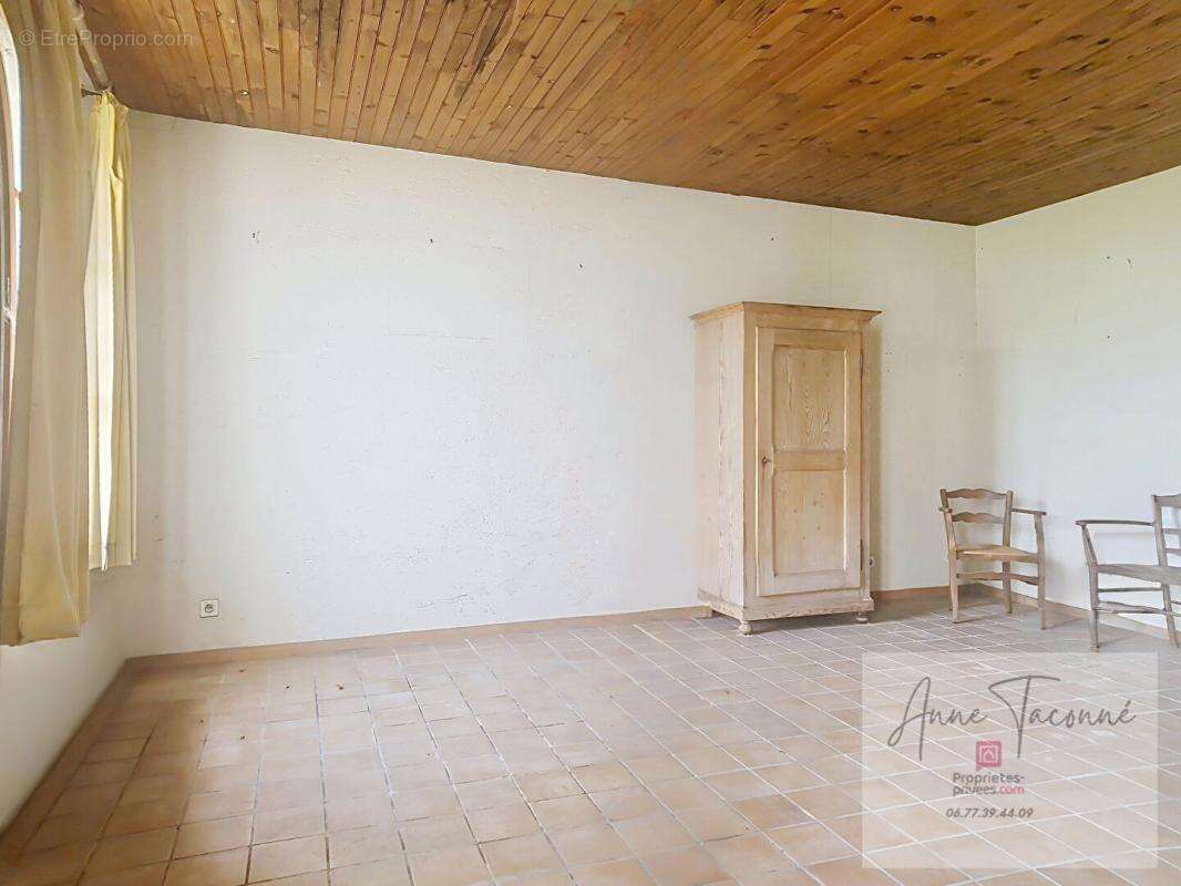 Appartement à MEREVILLE