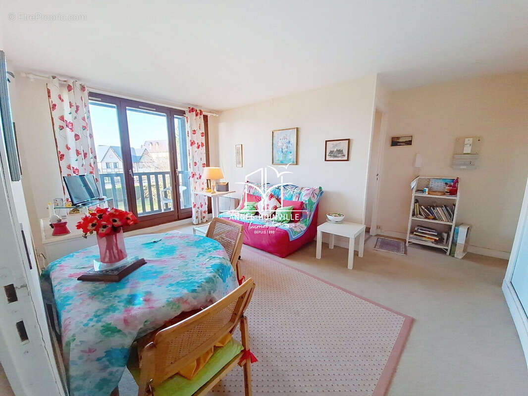 Appartement 35 m² à Blonville-Sur-Mer  - photo 4