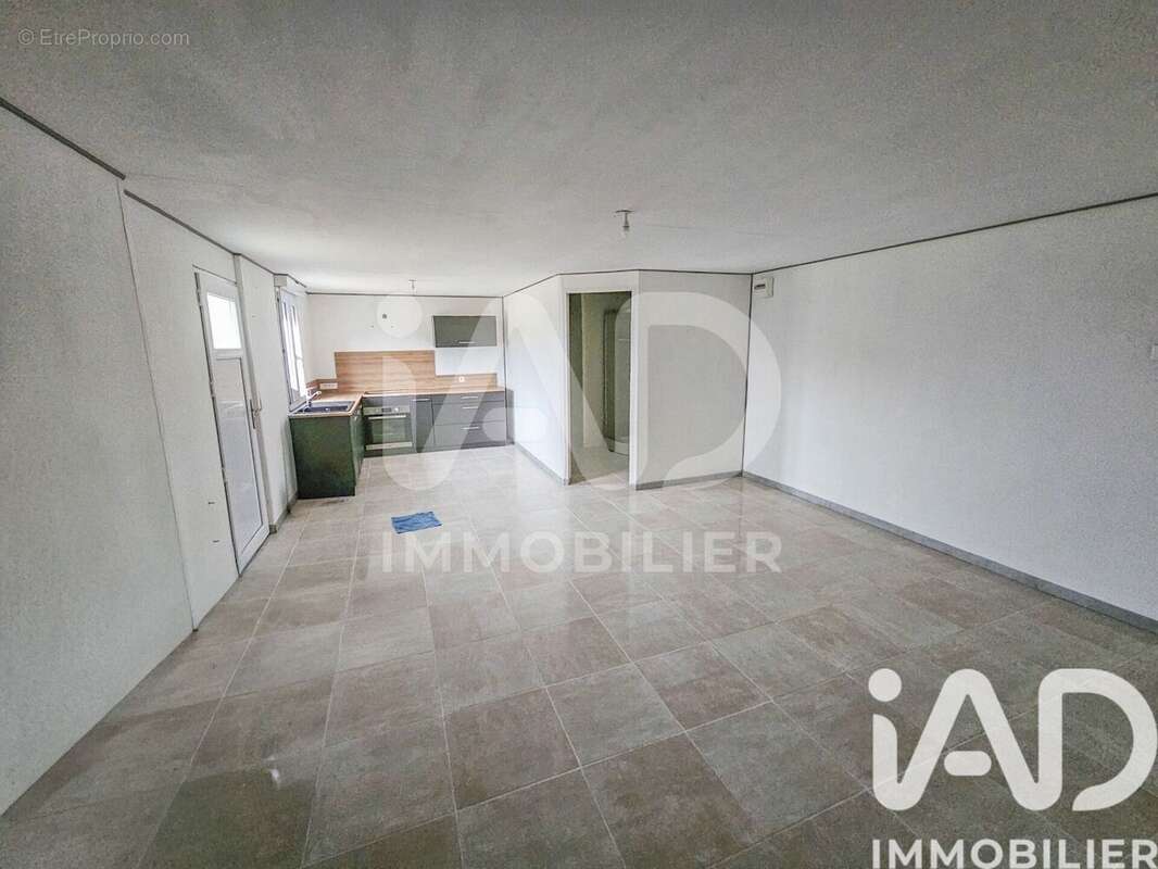 Photo 4 - Terrain à NOYERS