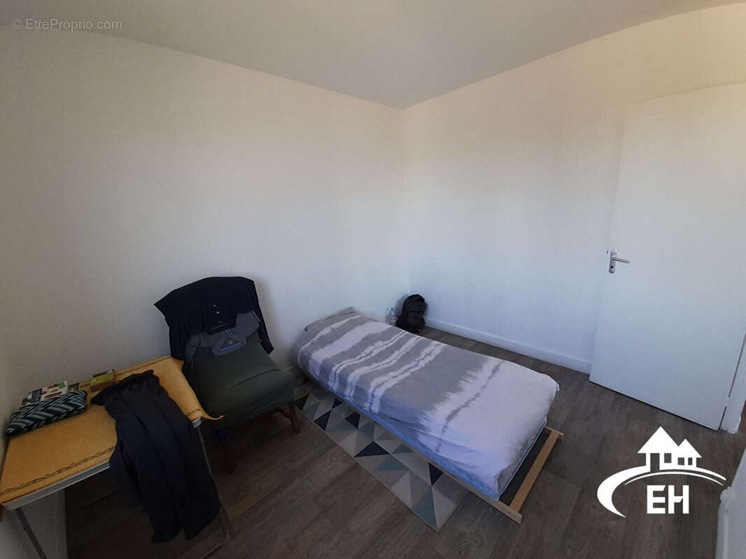 Appartement à LA NEUVE-LYRE