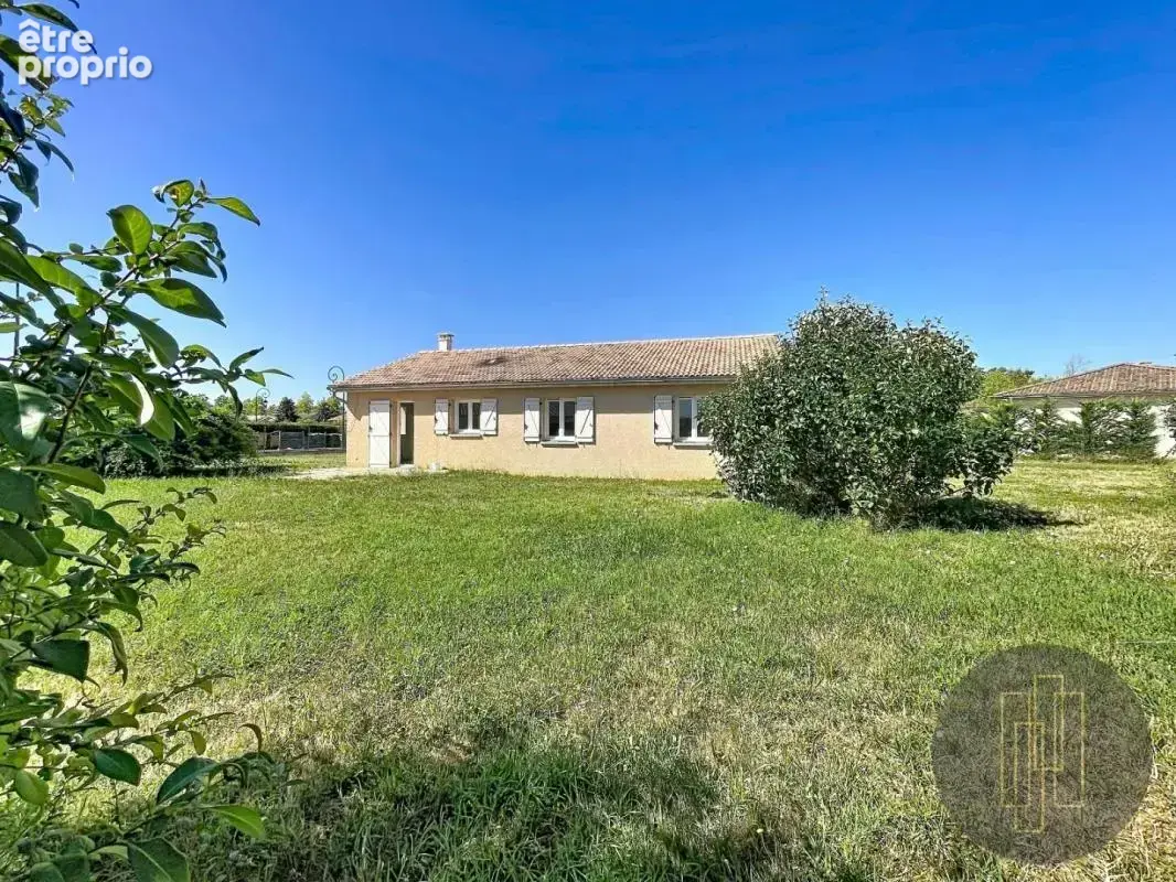 EXCLUSIF - Maison de plain-pied à Arnas – 90,49 m² habitables sur 934 m² de terrain - photo 8