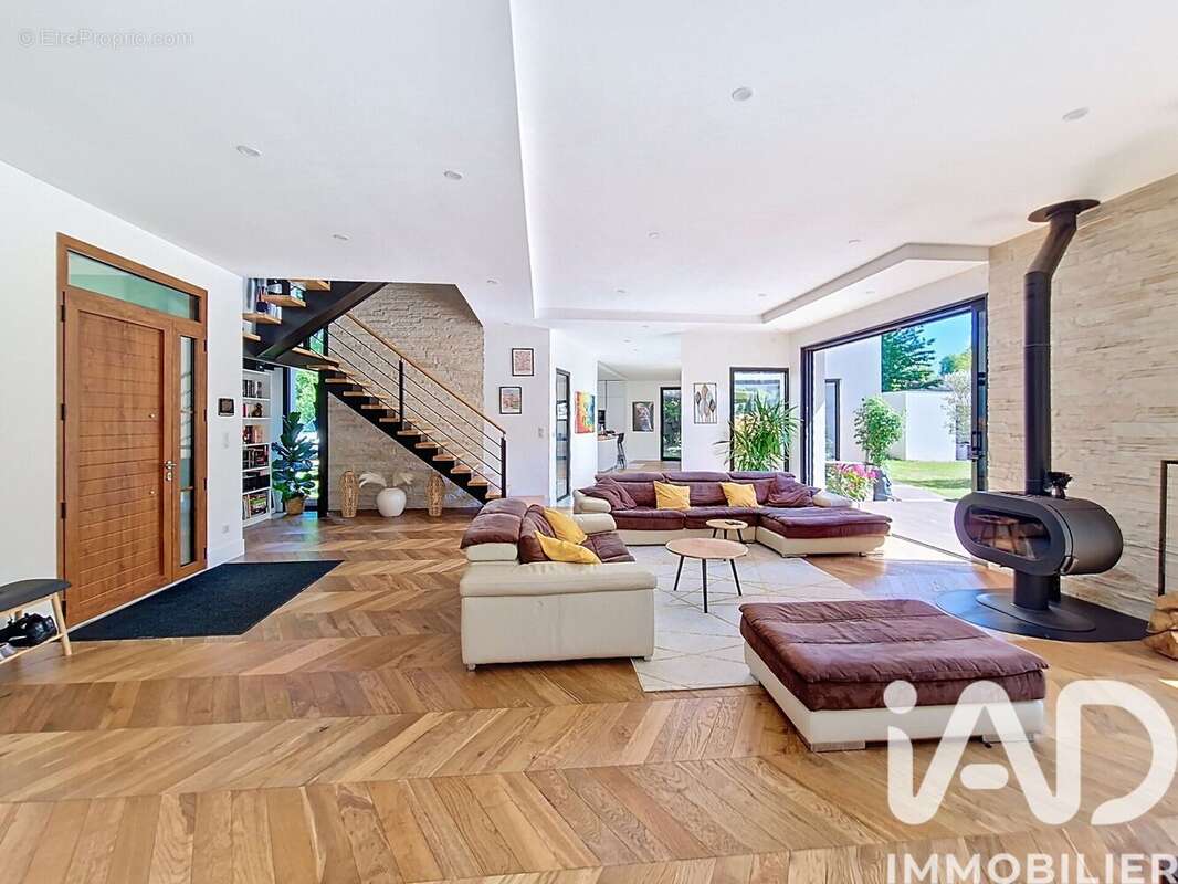 Photo 8 - Maison à SAINT-FARGEAU-PONTHIERRY