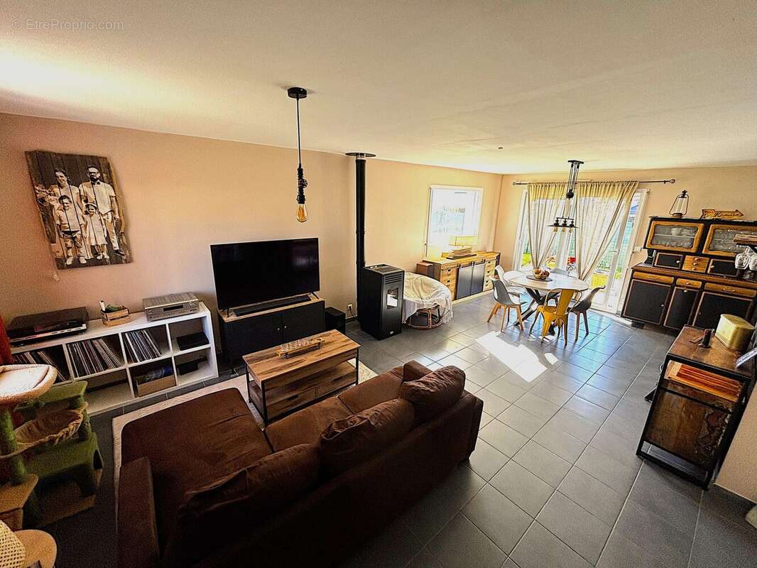 Maison à BAULON