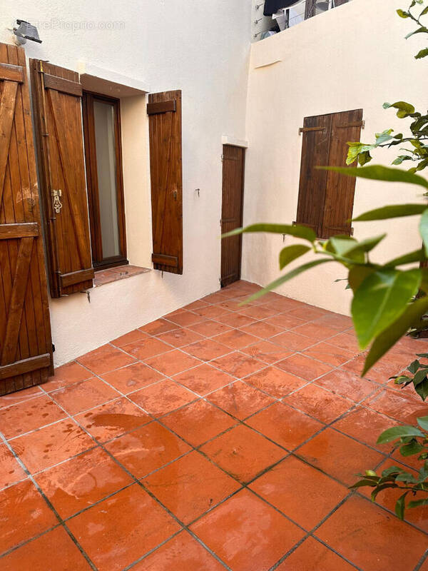 Appartement à MARSEILLE-8E