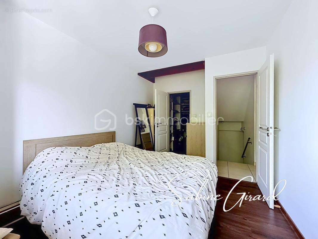 Appartement à ECHIROLLES