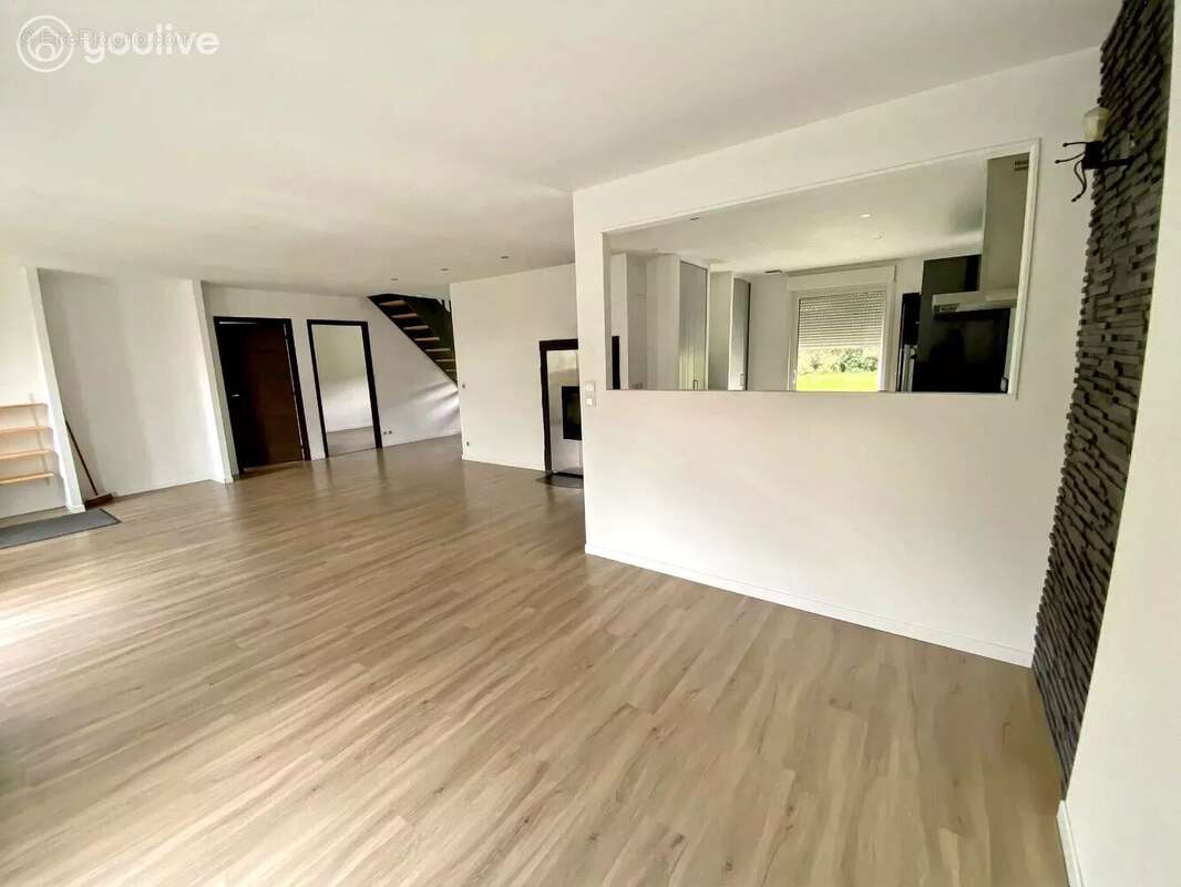 Maison T5 avec jardin sans vis-à-vis - photo 4