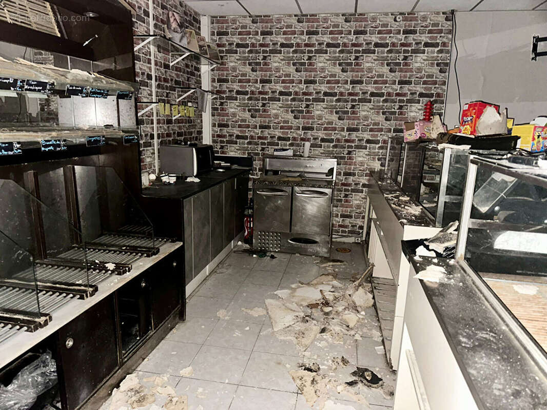 Commerce à LES PAVILLONS-SOUS-BOIS