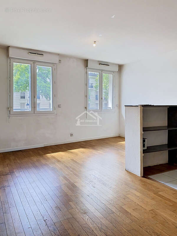 Appartement 63 m² à Antony  - photo 2