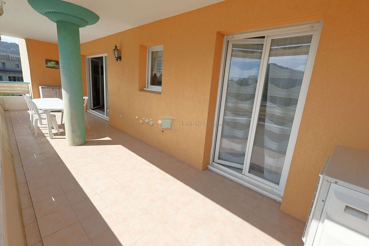 Appartement à PEGOMAS