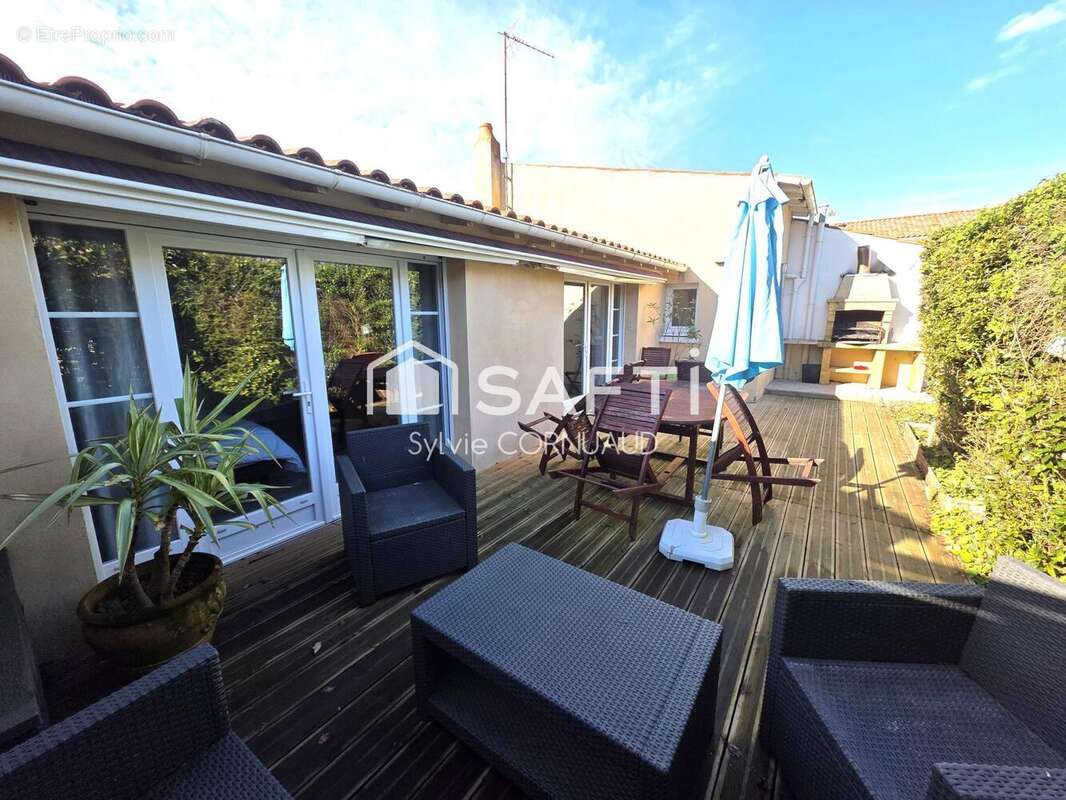 Photo 4 - Maison à FONTCOUVERTE