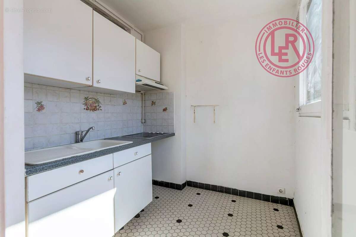 Appartement à PARIS-11E