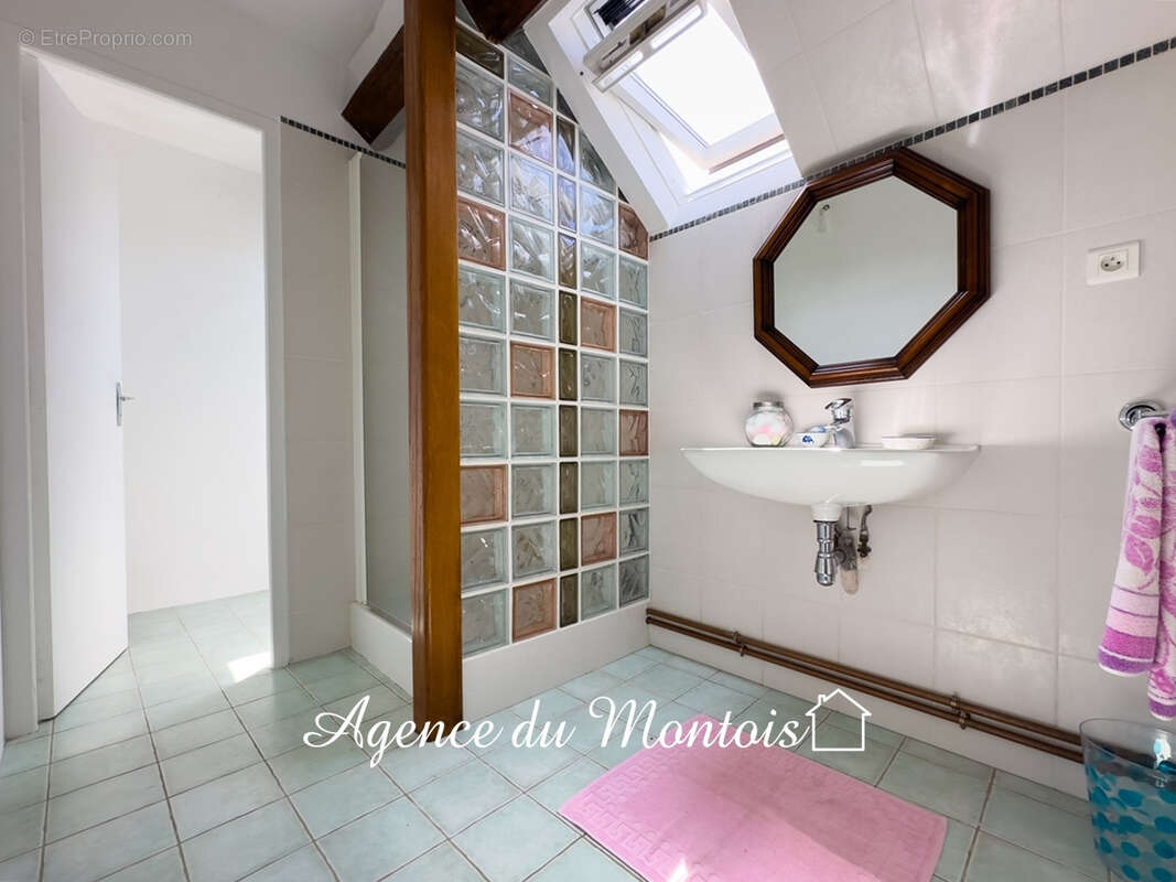 Région Longueville - photo 14