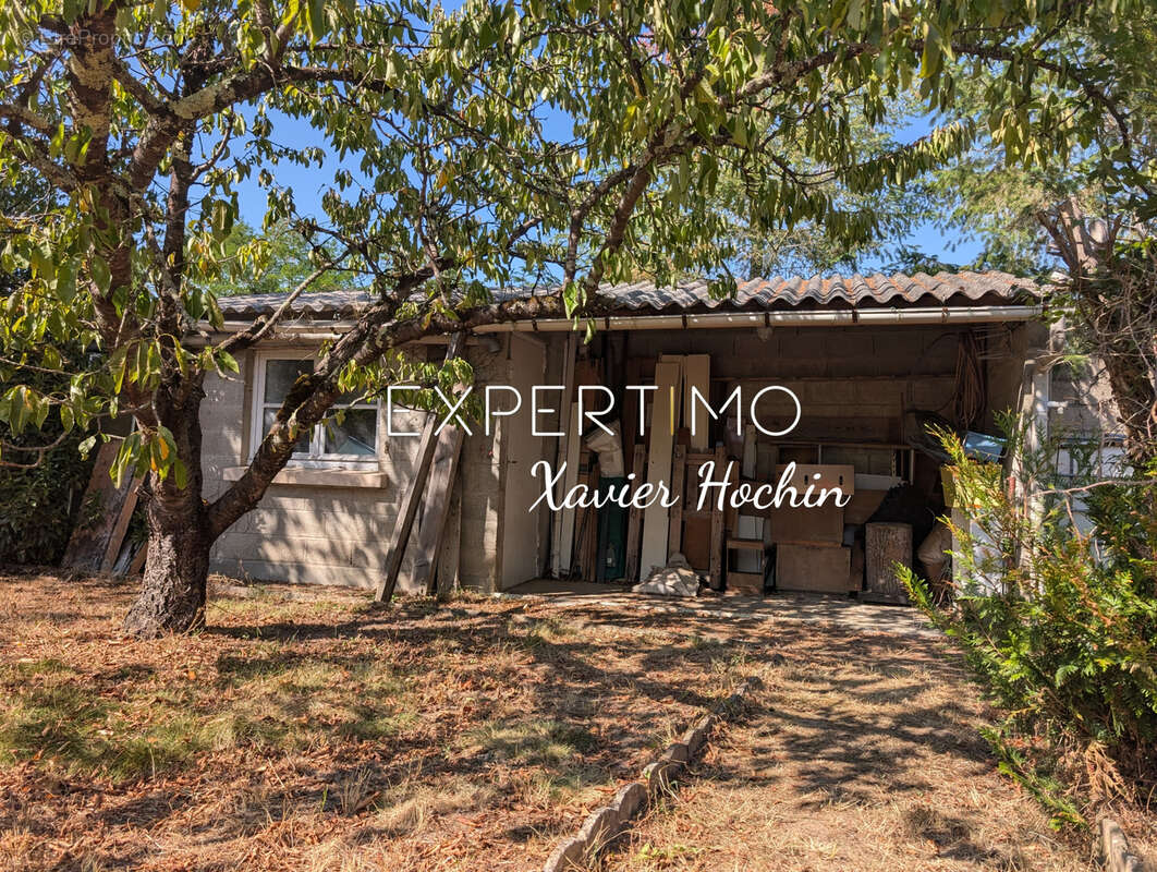 Maison 4 pièces évolutive (81 m2) sur grand terrain de 918 m2 avec dépendances & sous-sol complet - photo 9