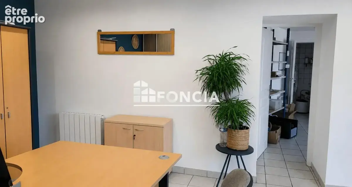 Local commercial de 32 m2 - Emplacement stratégique Uzès - photo 4