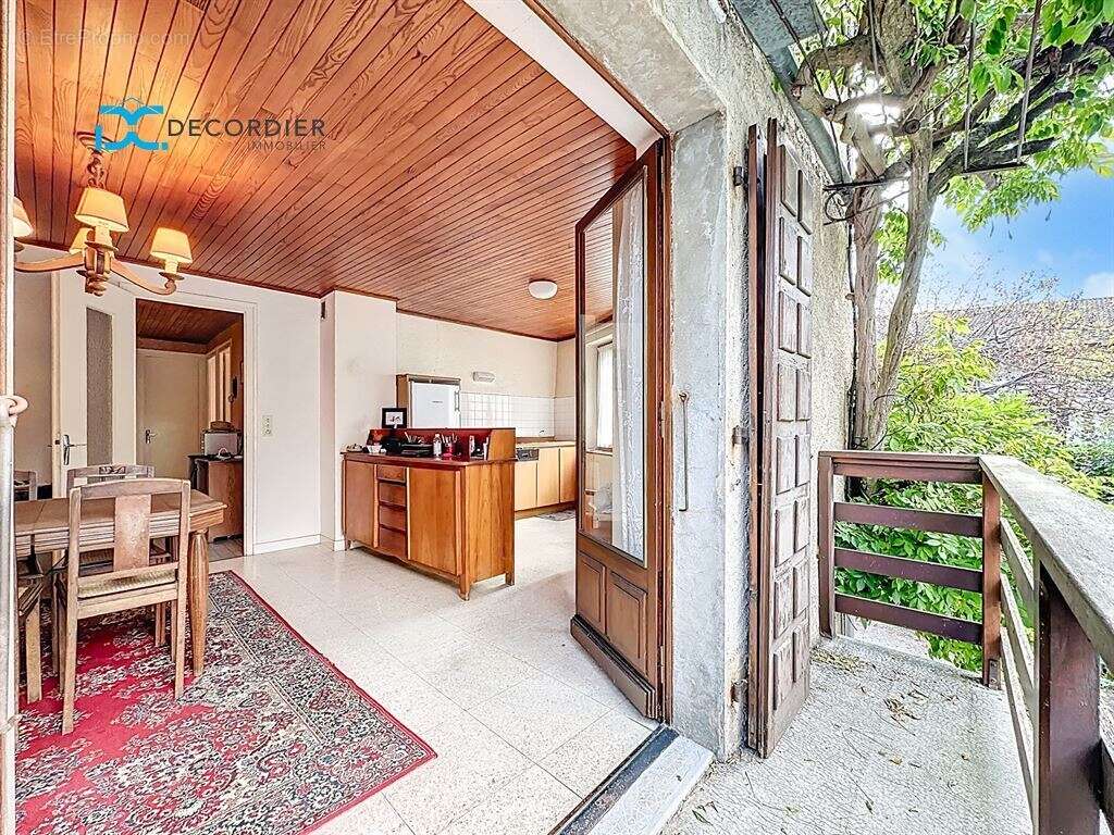 Maison à LUGRIN