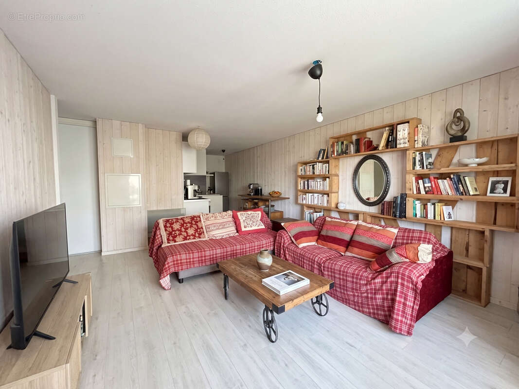 Appartement à CASTELNAU-LE-LEZ