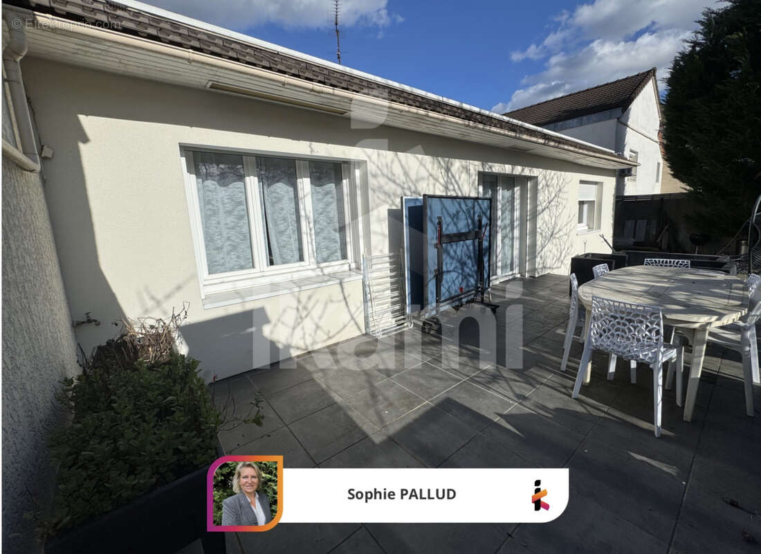 Maison à AULNAY-SOUS-BOIS