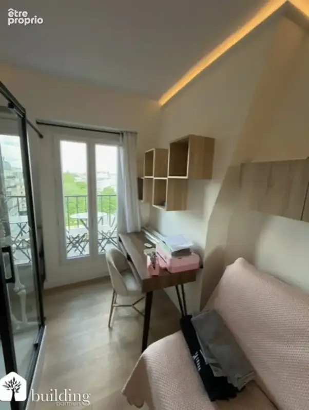 Appartement à PARIS-17E