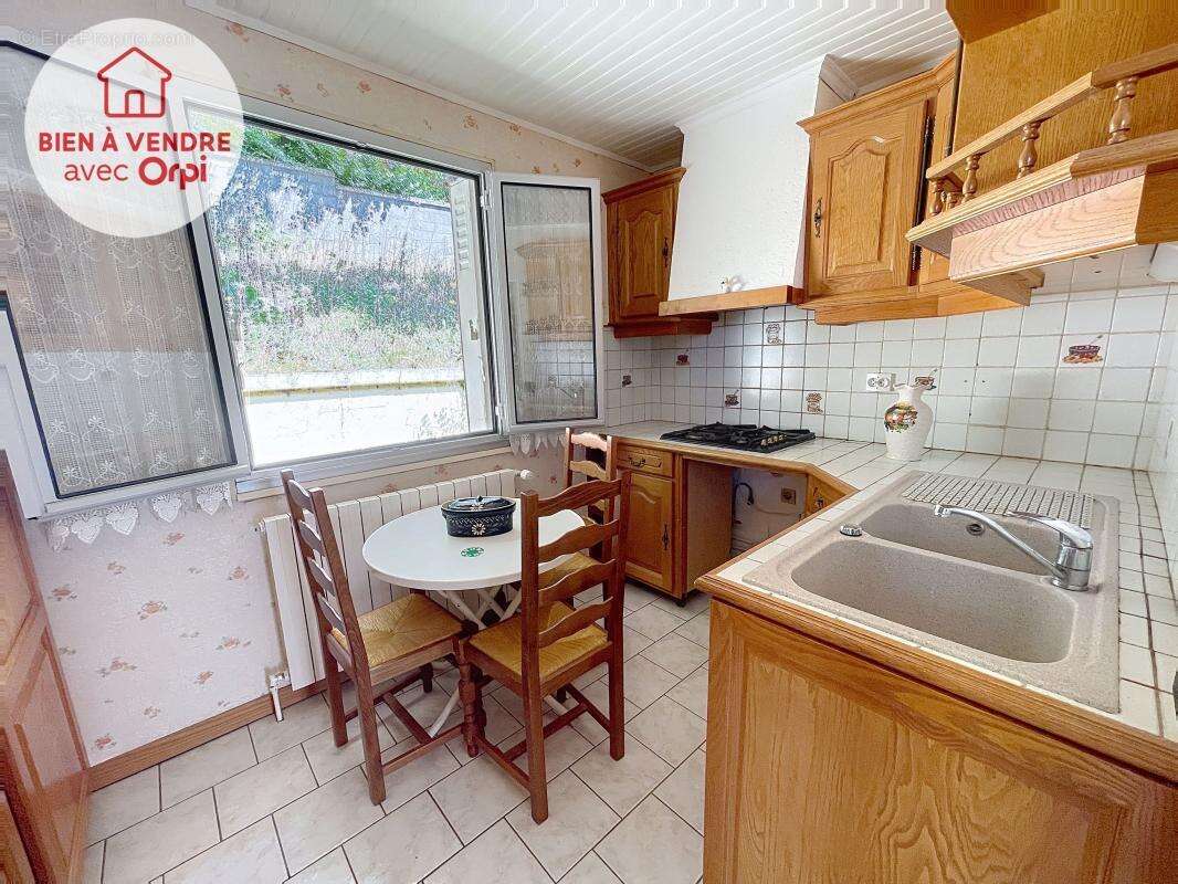 Maison à MEZY-SUR-SEINE