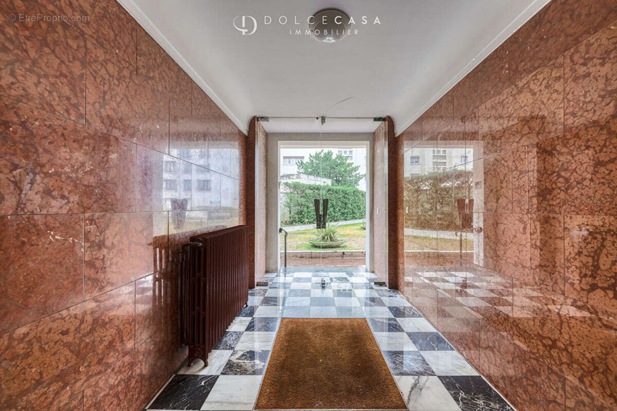 Appartement à NOGENT-SUR-MARNE